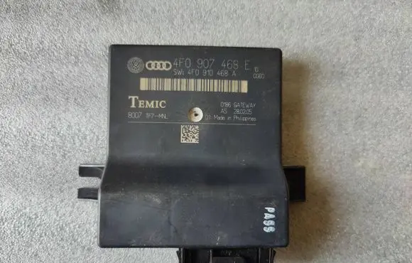Audi A6 S6 C6 4F Gateway control module 4F0907468E 4F0910468A