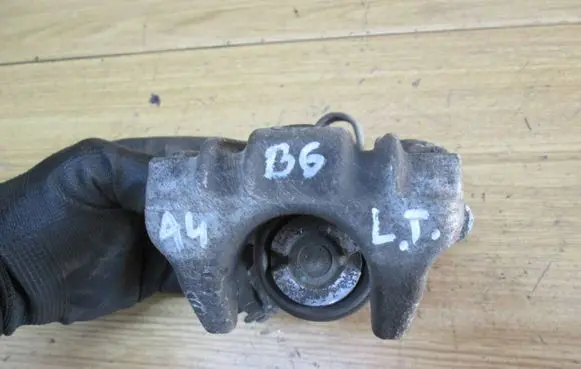 Audi A4 S4 B6 8E 8H Rear brake caliper