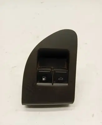 Volkswagen Touareg I Fuel tank opening switch 7L6867375