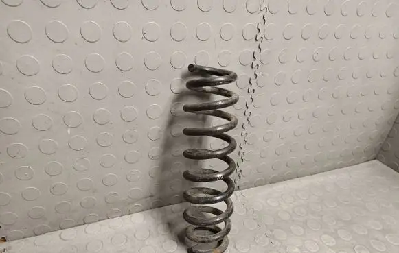 BMW 1 E82 E88 Rear coil spring