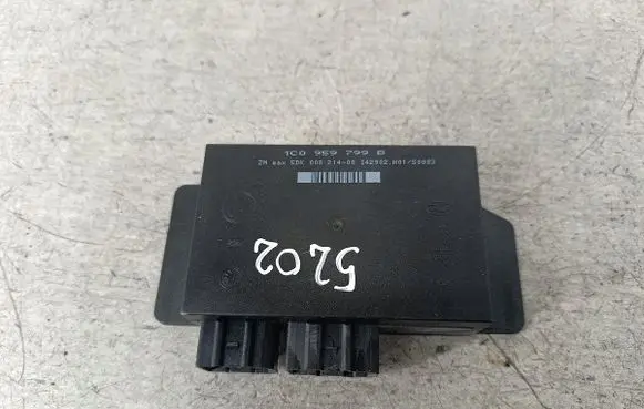 Volkswagen PASSAT B5.5 Comfort/convenience module 1C0959799B