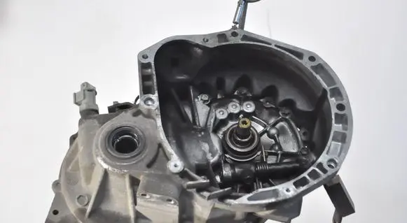 Hyundai i10 Manual 6 speed gearbox MA1569SL