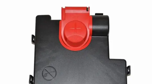 Positive cable (battery)