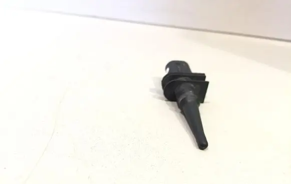 BMW 5 E60 E61 Outside/exterior temperature sensor 13632610DE 65816936953