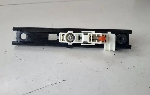 Renault Clio V Seat belt height adjuster 878249105R