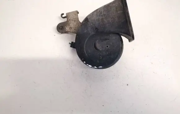 Mazda 2 Horn signal e9004095