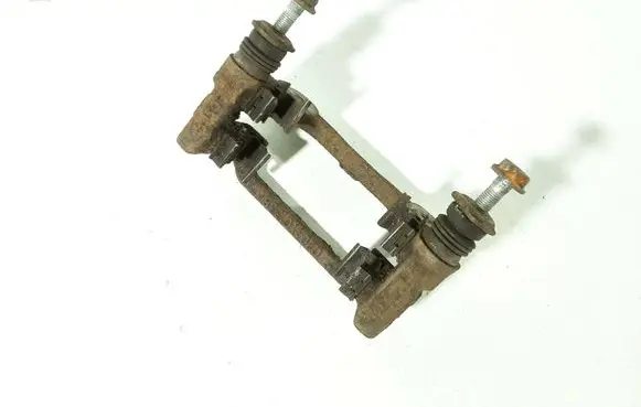 Toyota Avensis T250 Brake caliper pad carrier rear 