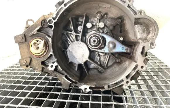 KIA Ceed Manual 5 speed gearbox WFJ6C