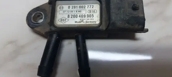 Nissan Qashqai Air pressure sensor 0281002772 8200469905