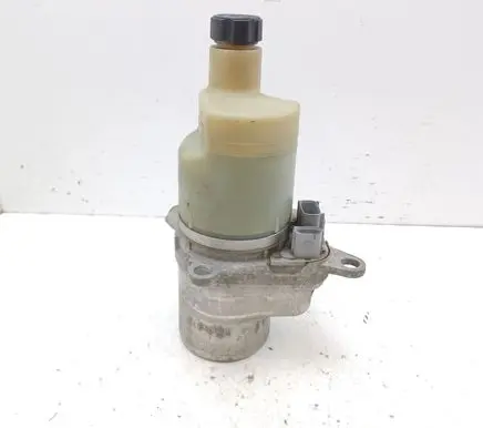 Volvo C30 Power steering pump 5N513K514AE