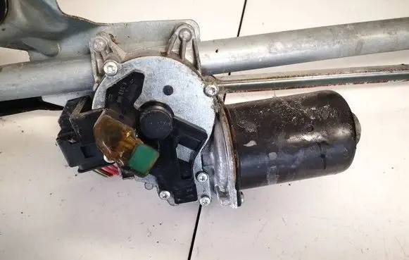 Mercedes-Benz A W169 Wiper motor 405198