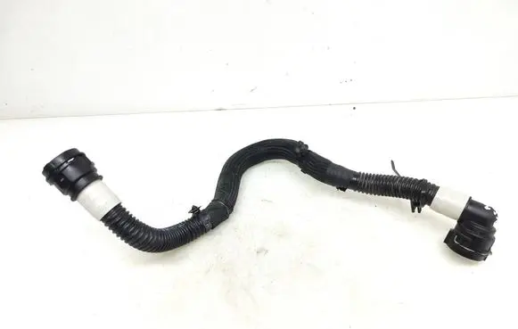 Tesla Model 3 Electric car engine cooling hoses/pipes 107759400C