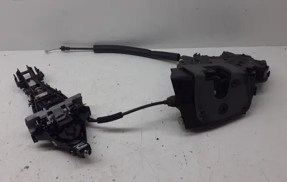 Land Rover Range Rover Sport L494 Front door lock DK62203A29TE