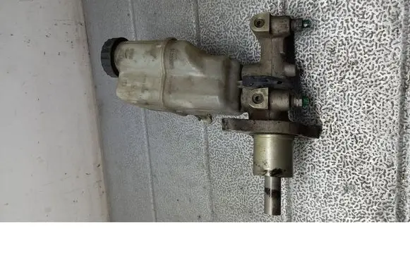 Peugeot 407 Master brake cylinder 