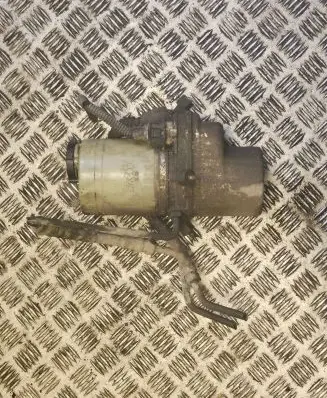 Opel Signum Power steering pump