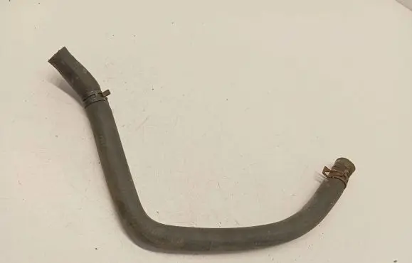 Volkswagen Transporter - Caravelle T4 Engine coolant pipe/hose 074121109A