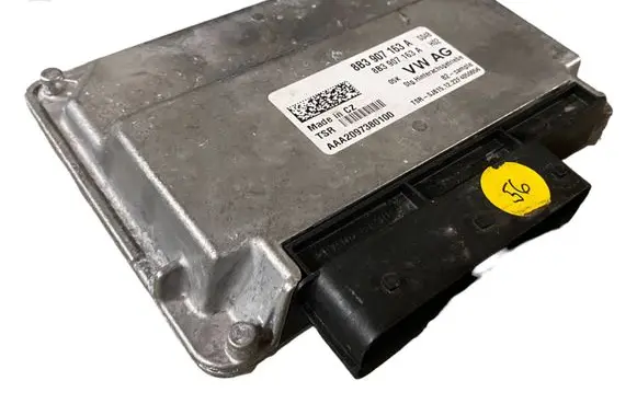 Audi A4 S4 B9 8W Transfer box differential control unit 8B3907163A