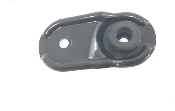 Subaru Legacy Radiator mount bracket