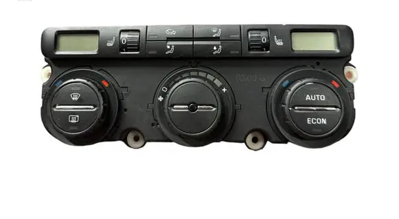 Skoda Octavia Mk2 (1Z) Climate control unit 74793251