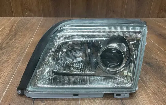 Mercedes-Benz SL R129 Headlight/headlamp A1298208761 A1298207961 1305621840