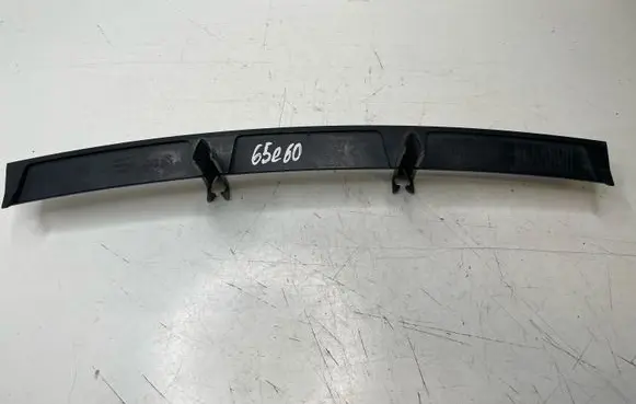 BMW 5 E60 E61 Front bumper lower grill 7033702