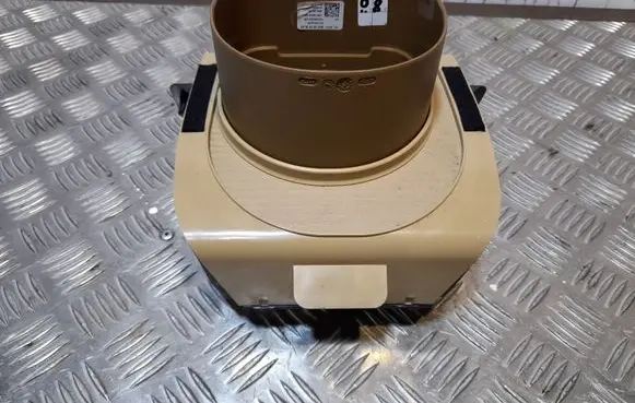 Steering wheel column trim