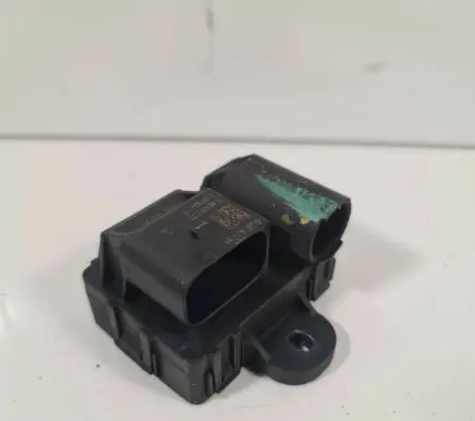 Jeep Compass Glow plug pre-heat relay A6511530279 1021401223