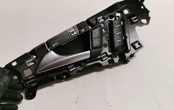 Front door interior handle