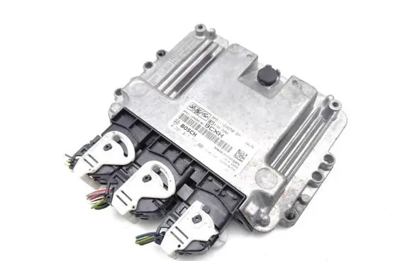 Ford Focus Engine control unit/module 9M5112A650BH 0281017771