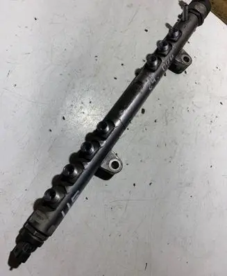 Volvo XC60 Fuel main line pipe 0445215025 326806 30777759