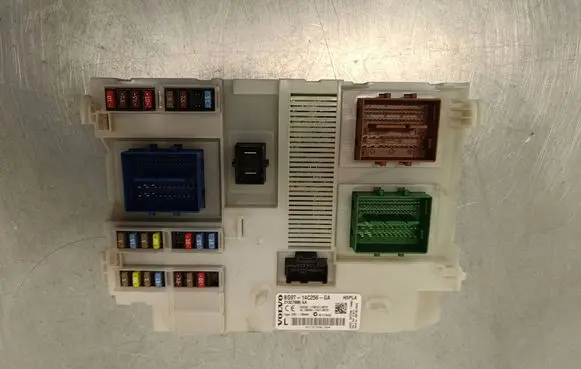 Volvo XC60 Comfort/convenience module 31327996AA BG9T14C256GA 3659AF01125TP