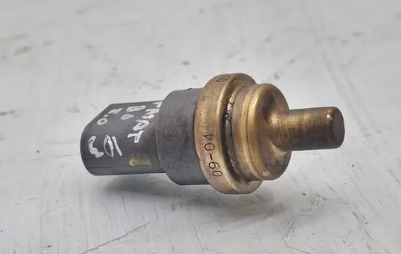 Volkswagen PASSAT B6 Coolant temperature sensor 06A919501