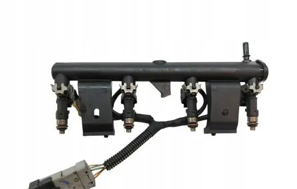 Citroen Xsara Picasso Fuel main line pipe 9650764780