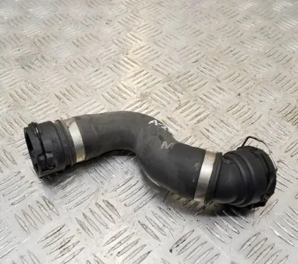 BMW 5 E60 E61 Engine coolant pipe/hose 7565780