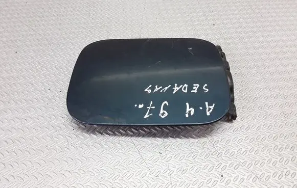 Audi A4 S4 B5 8D Fuel tank cap 8D0010136M