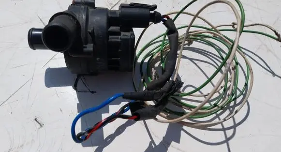 Renault Laguna III Electric auxiliary coolant/water pump 8200285950 ELECTRICPUMP