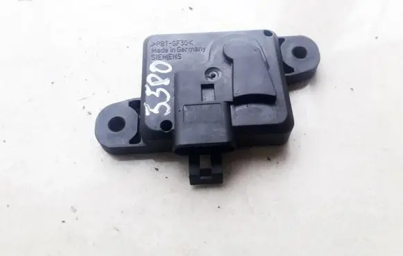 Opel Zafira A Airbag deployment crash/impact sensor 09133263 5WK42856