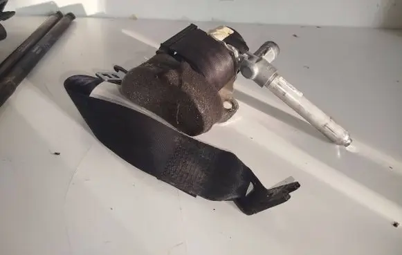 Volvo C30 Rear seatbelt 30642226