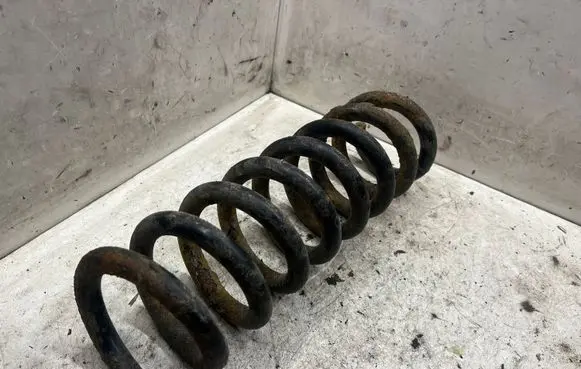 Mercedes-Benz E W211 Rear coil spring