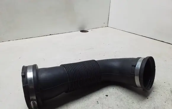 Opel Astra J Air intake hose/pipe 13254633 1039898S01 315875880