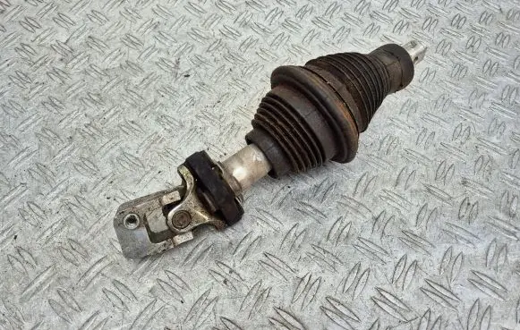 Mercedes-Benz E W212 Steering column universal joint 204460191