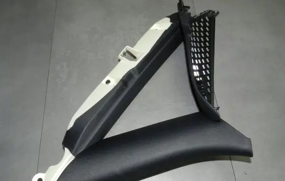Audi A6 S6 C7 4G (D)pillar trim (top) 4G5867288