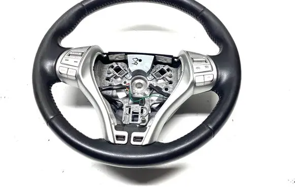 Nissan Navara D23 Steering wheel 484304KU3A