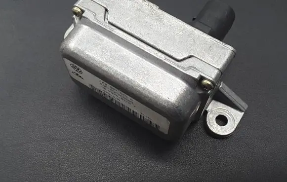 Volkswagen Jetta V ESP acceleration yaw rate sensor 1K0907655B