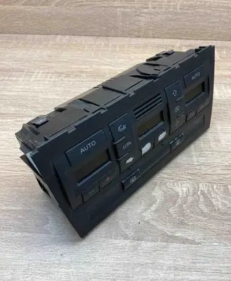 Audi A4 S4 B7 8E 8H Climate control unit 8E0820043BL