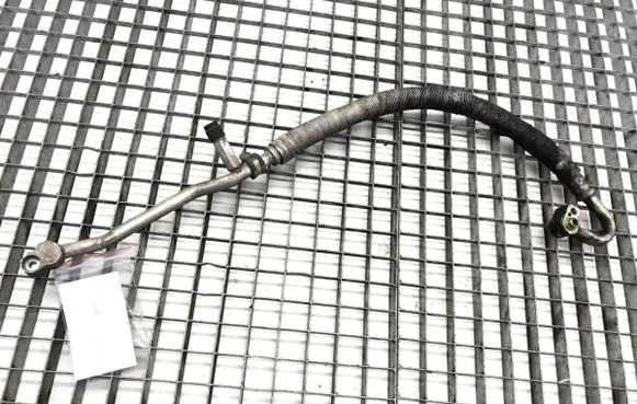 Volkswagen Polo IV 9N3 Air conditioning (A/C) pipe/hose