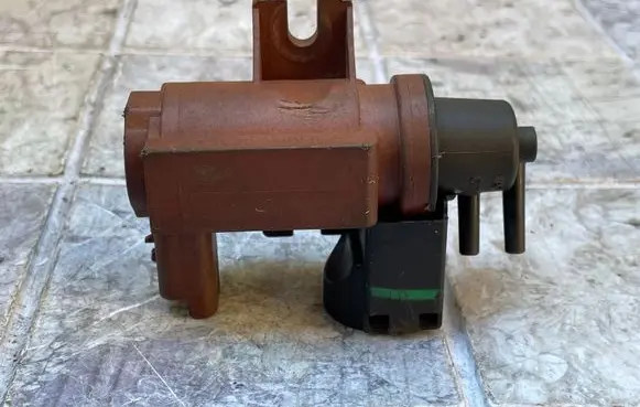 Ford S-MAX Turbo solenoid valve 6G9Q9E882CA