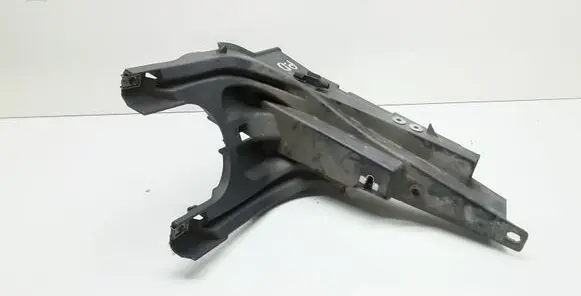 Headlight/headlamp mounting bracket