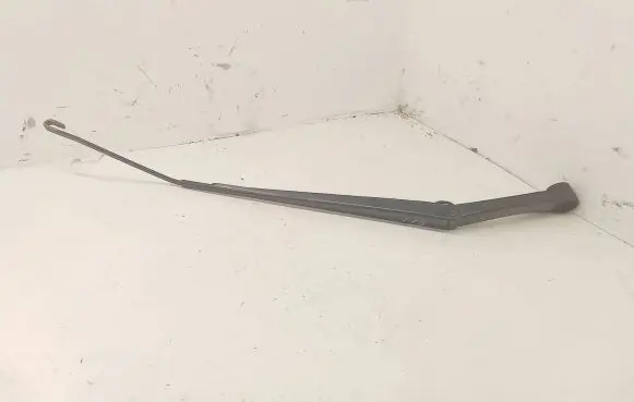 Opel Insignia A Front wiper blade arm 13227399
