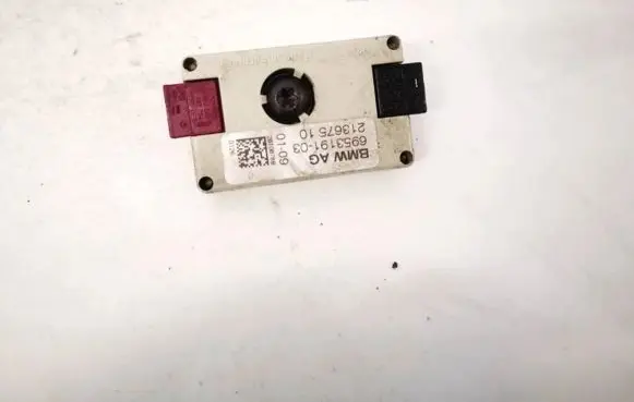 BMW 3 E90 E91 Antenna control unit 21367510 6953191-01